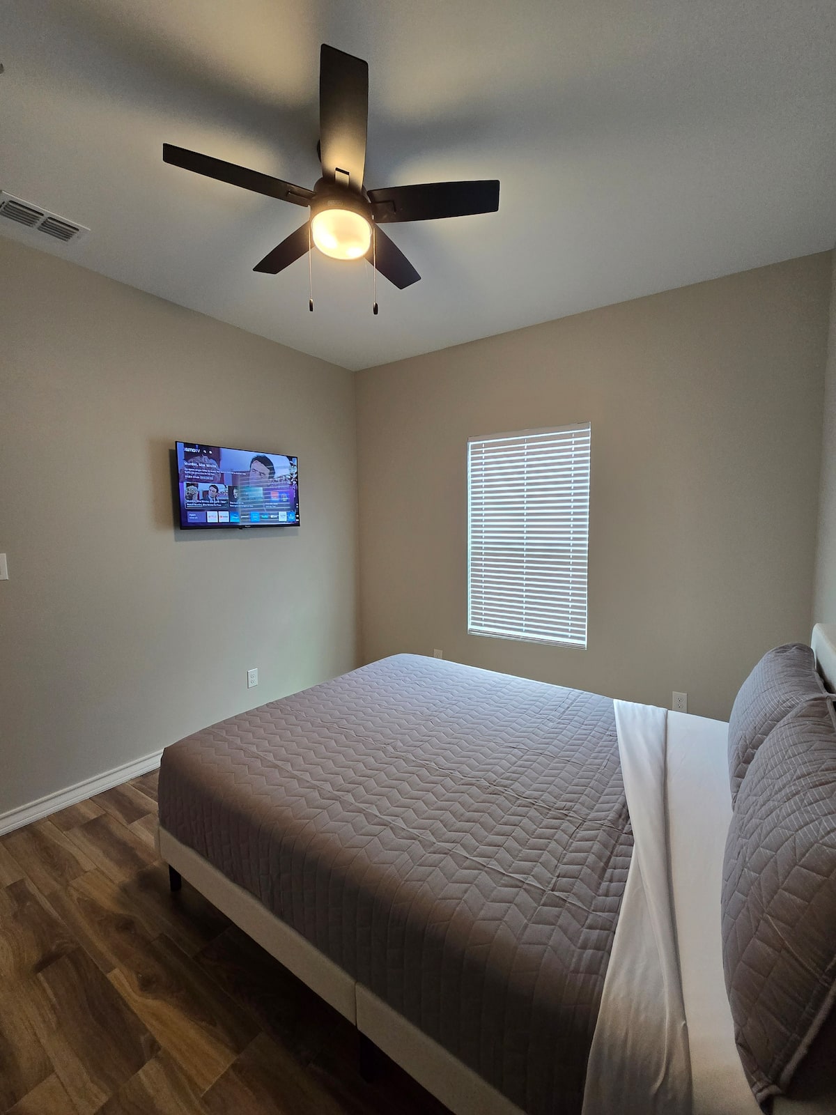 Bedroom 2 · Photo 18 of 40