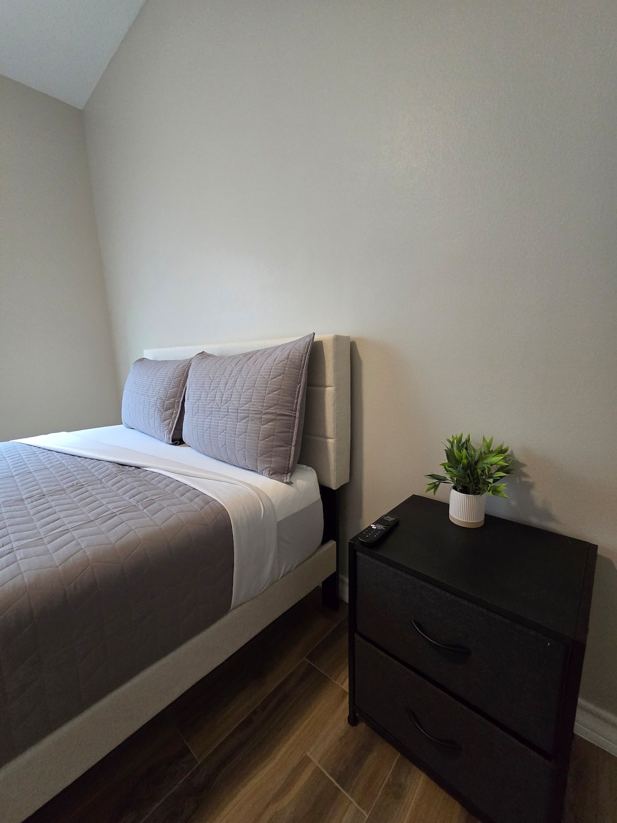 Bedroom 2 · Photo 22 of 40