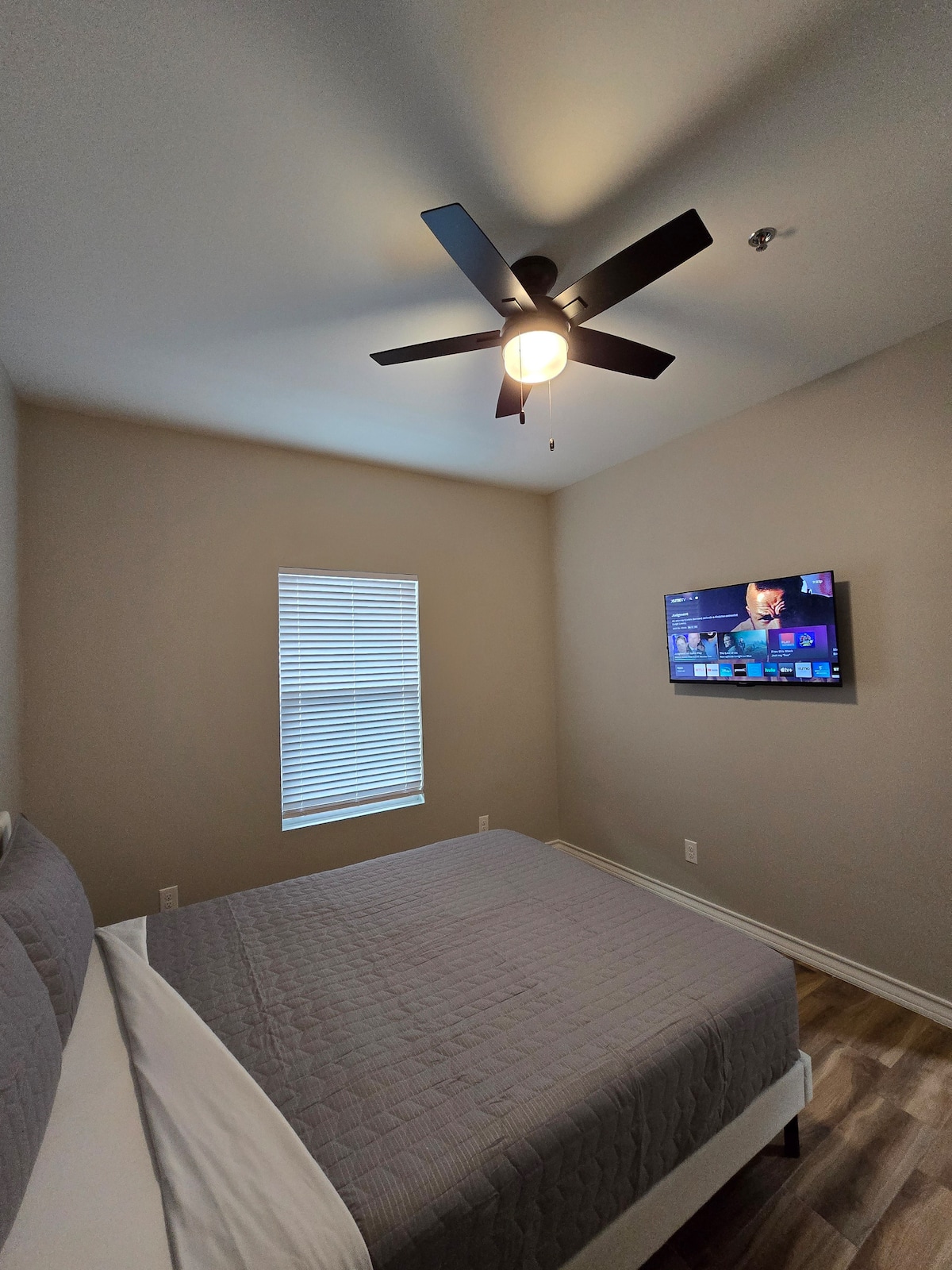 Bedroom 3 · Photo 25 of 40